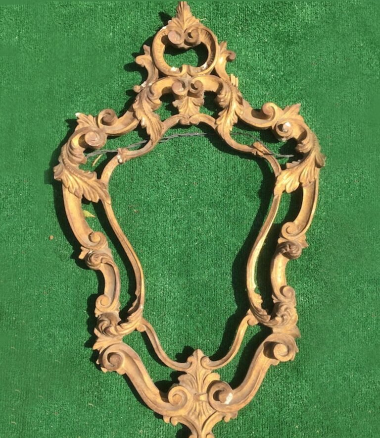 Antique-Mirror-Frame-art-restoration-BEFORE