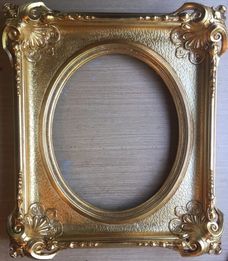 Antique-Oval-Frame-art-restoration-after-3